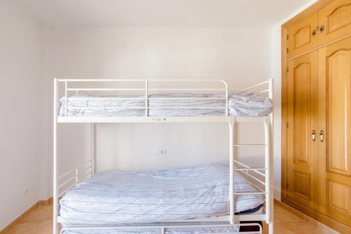 Habitacion En Casa Vacacional フエンヒロラ エクステリア 写真